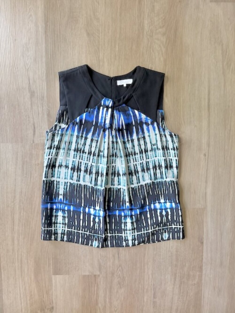Parker 100% Silk Abstract Print Sleeveless Top SMALL